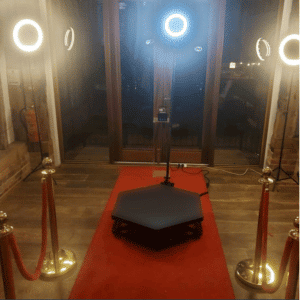 360 degree photo booth on red carpet